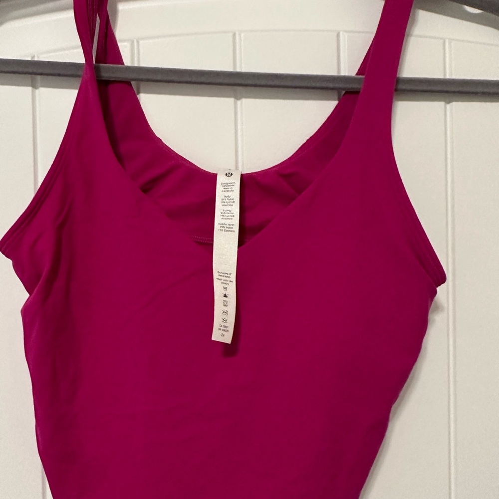 Lululemon Athletica Magenta Sleeveless Top
